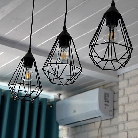 Captain Hotel Затока Екстериор снимка