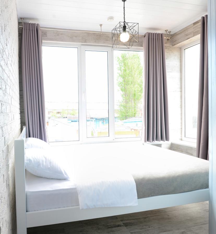 Captain Hotel Затока Екстериор снимка