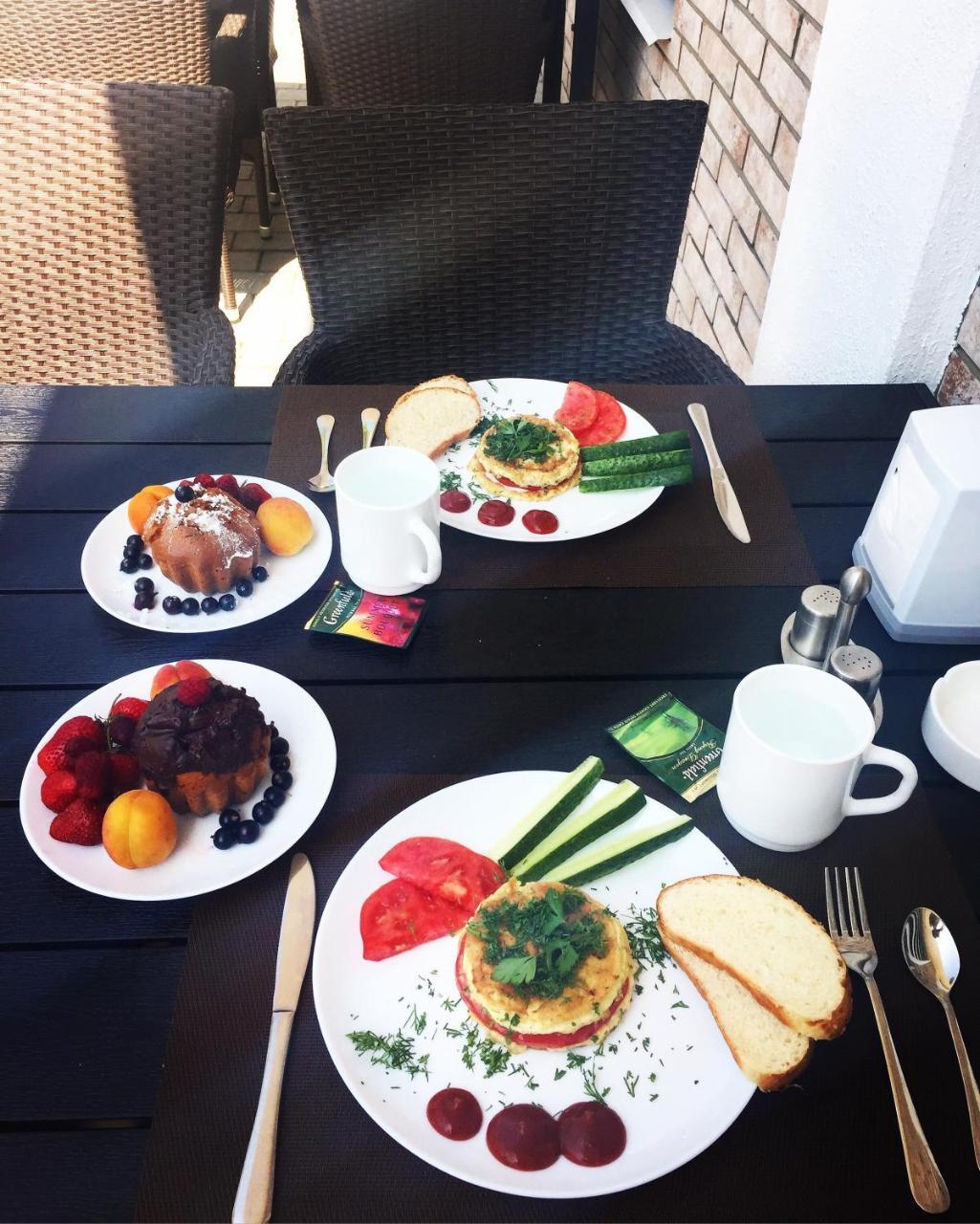 Captain Hotel Затока Екстериор снимка