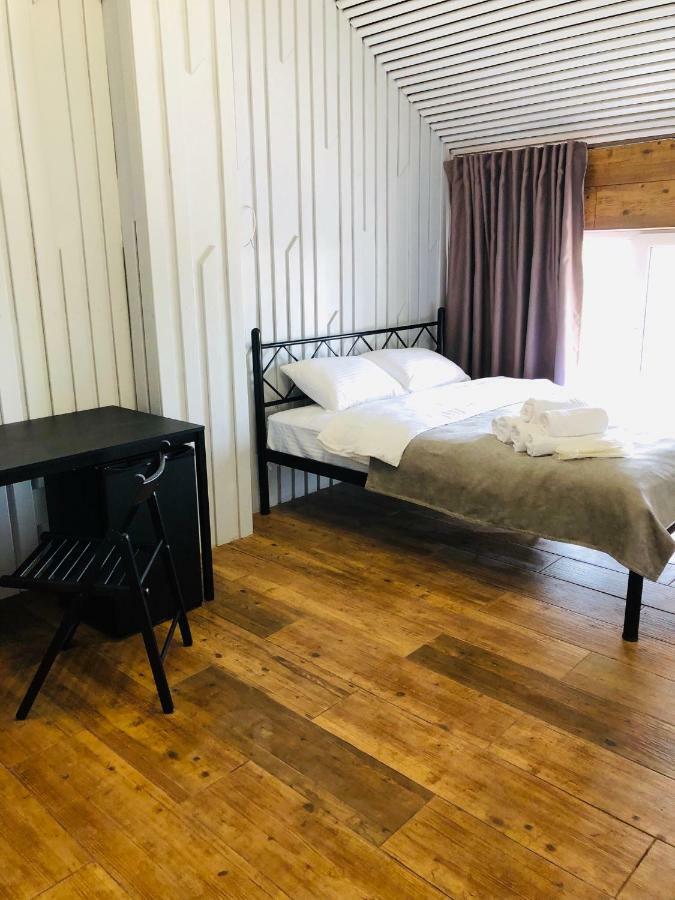 Captain Hotel Затока Екстериор снимка