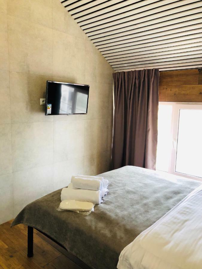 Captain Hotel Затока Екстериор снимка