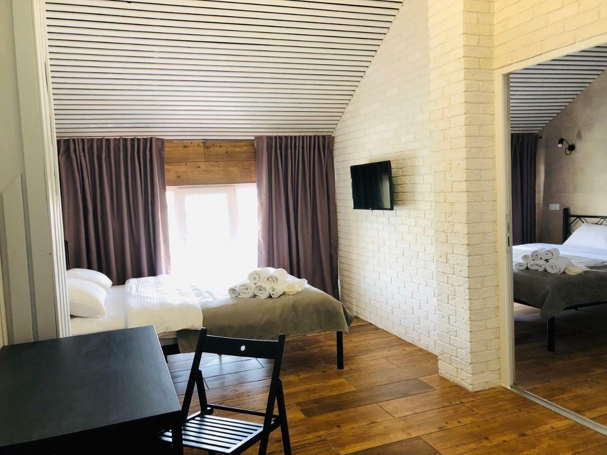 Captain Hotel Затока Екстериор снимка