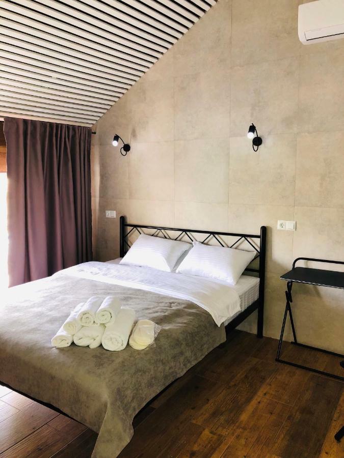 Captain Hotel Затока Екстериор снимка